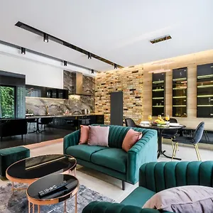  Apartment Zlota Luxury Poland